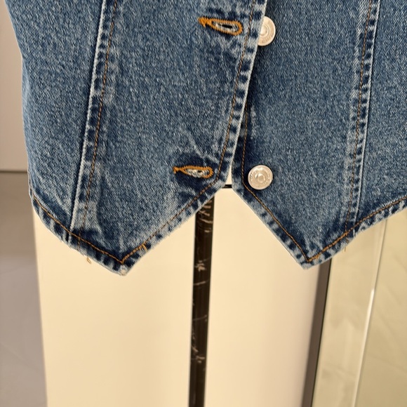 STEVE MADDEN MICKY VEST - Picture 8 of 11